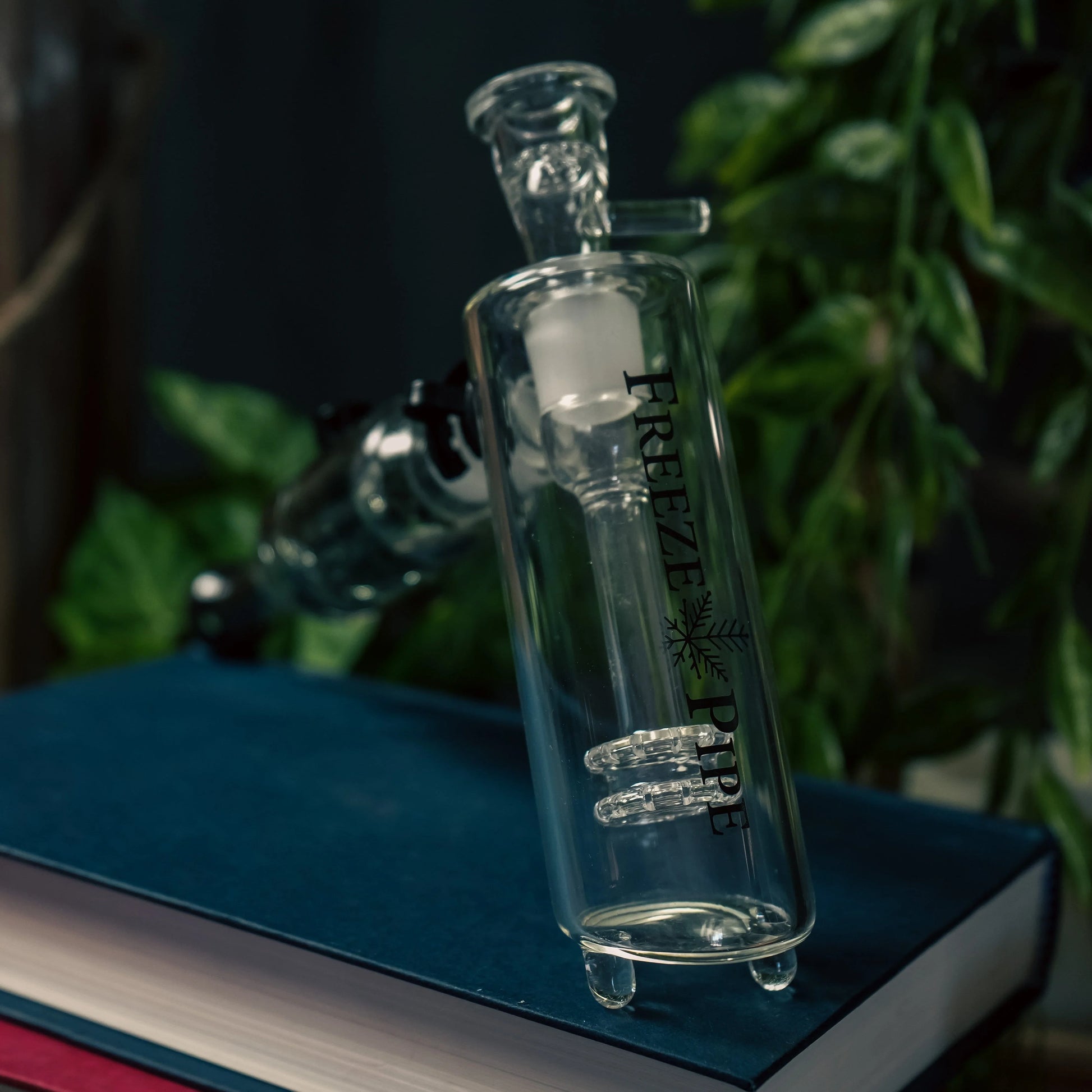 Freeze Pipe Bubbler Pro - Stoner